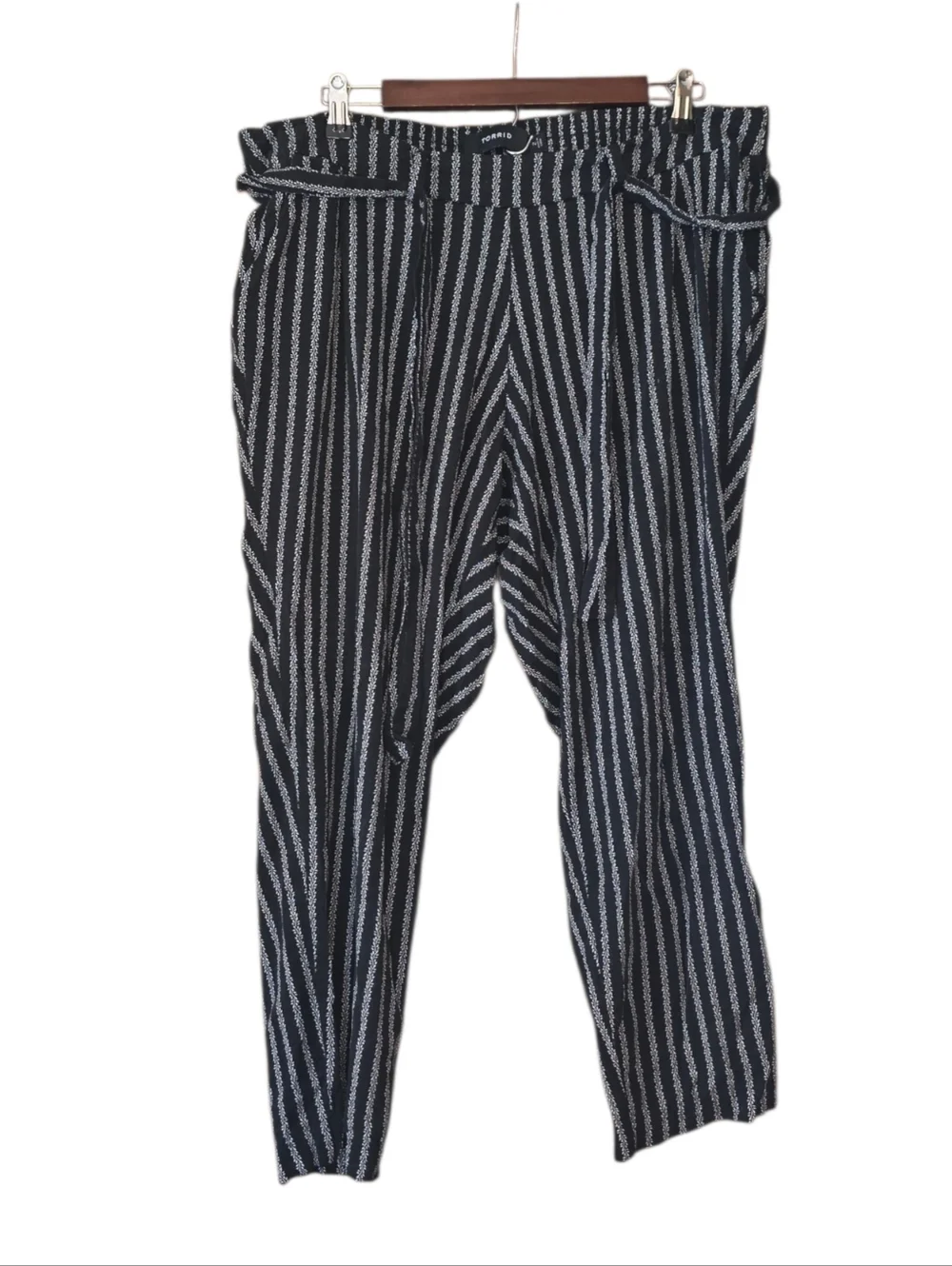 Torrid Challis Thorn Pinstripe Pant 2 - Picture 2 of 5